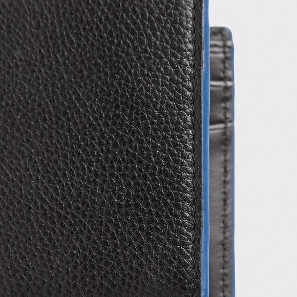 NWT Banana Republic Men's Billfold Wallet - Picture 2 of 4